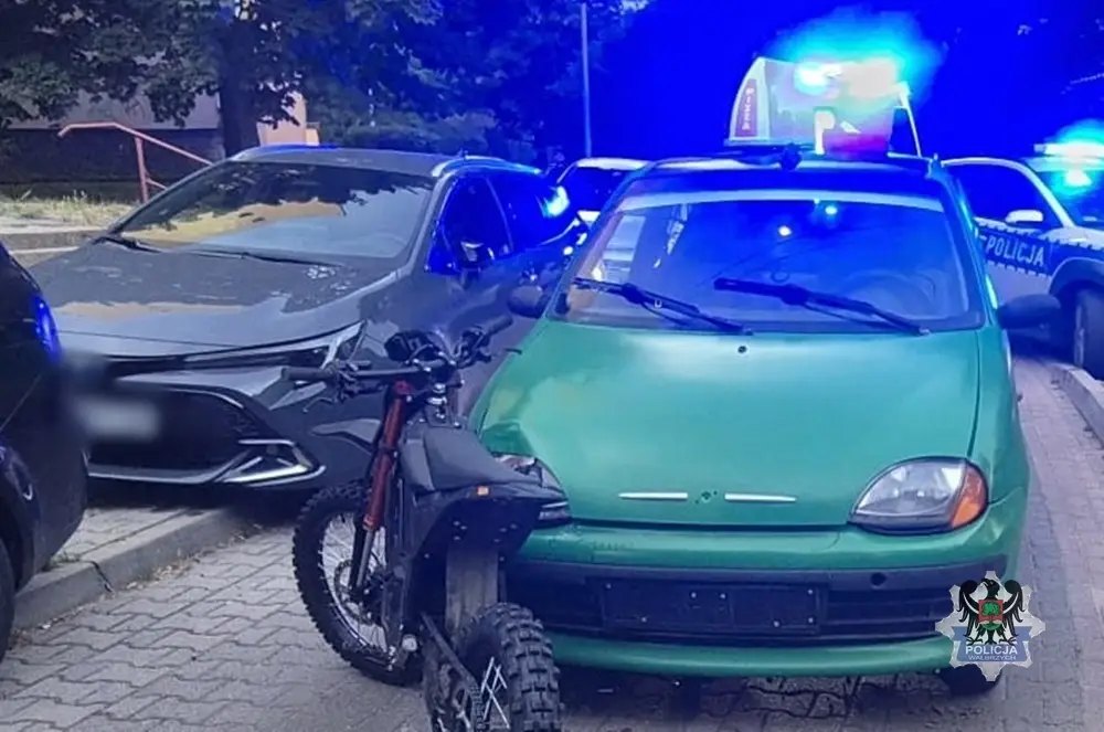 Wypadek z udziałem 31-latka na niezarejestrowanym motorowerze pod wpływem alkoholu