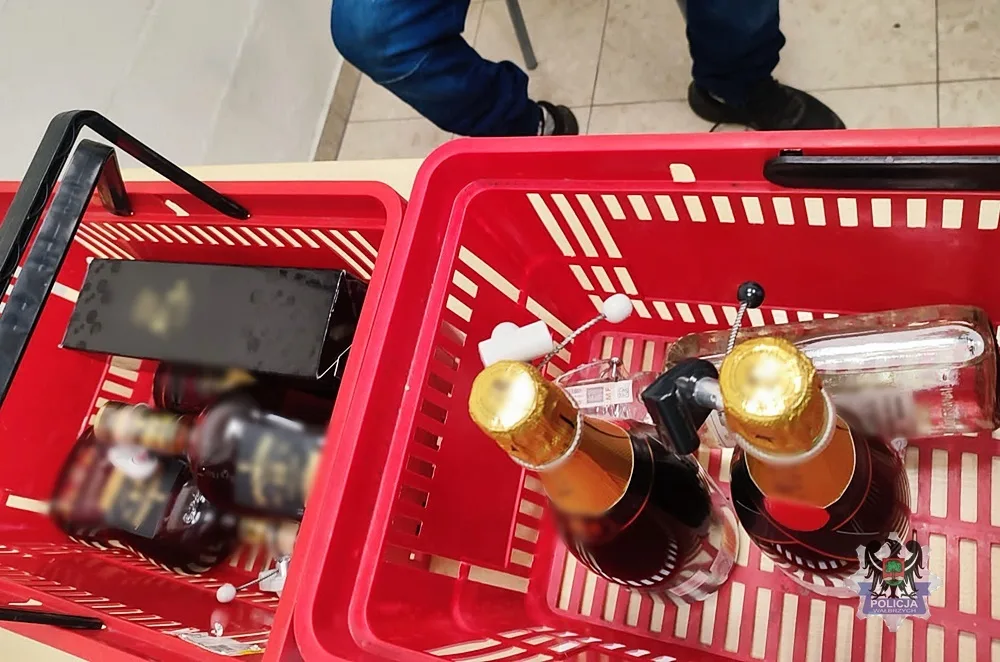 Dwaj wałbrzyszanie staną przed sądem za kradzieże w sklepach