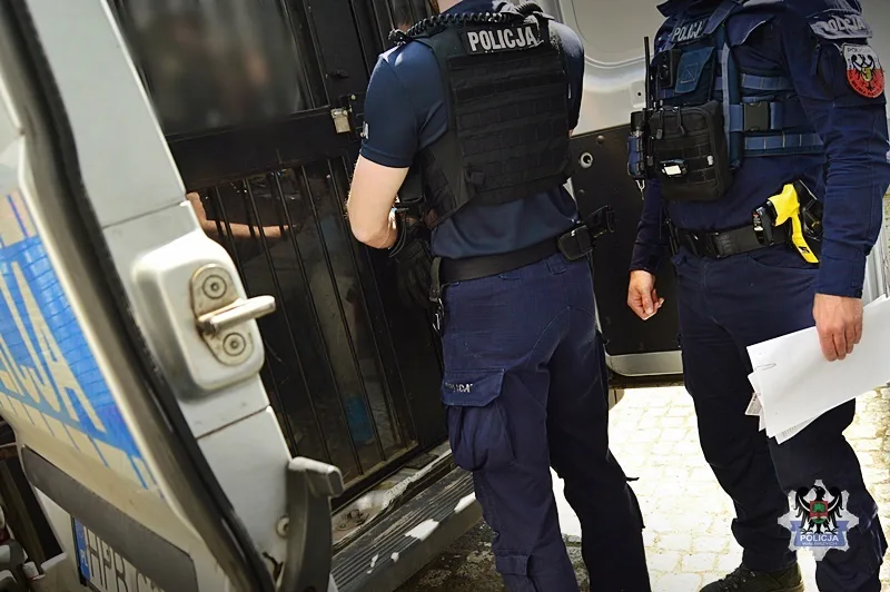 29-latek zatrzymany po kradzieży w drogerii w Szczawnie-Zdroju