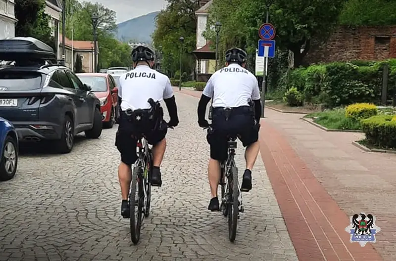 Wałbrzyscy policjanci realizują działania na rzecz bezpieczeństwa niechronionych uczestników ruchu drogowego