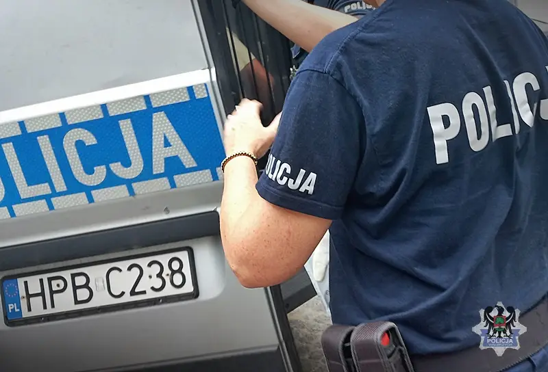 Kolejny kierowca z zakazem prowadzenia pojazdów zatrzymany przez wałbrzyskich policjantów