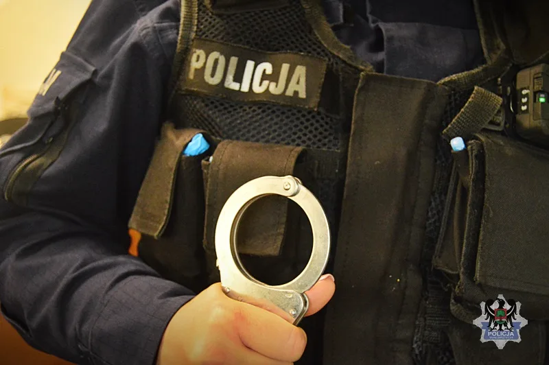 Cztery osoby poszukiwane zatrzymane przez wałbrzyską policję