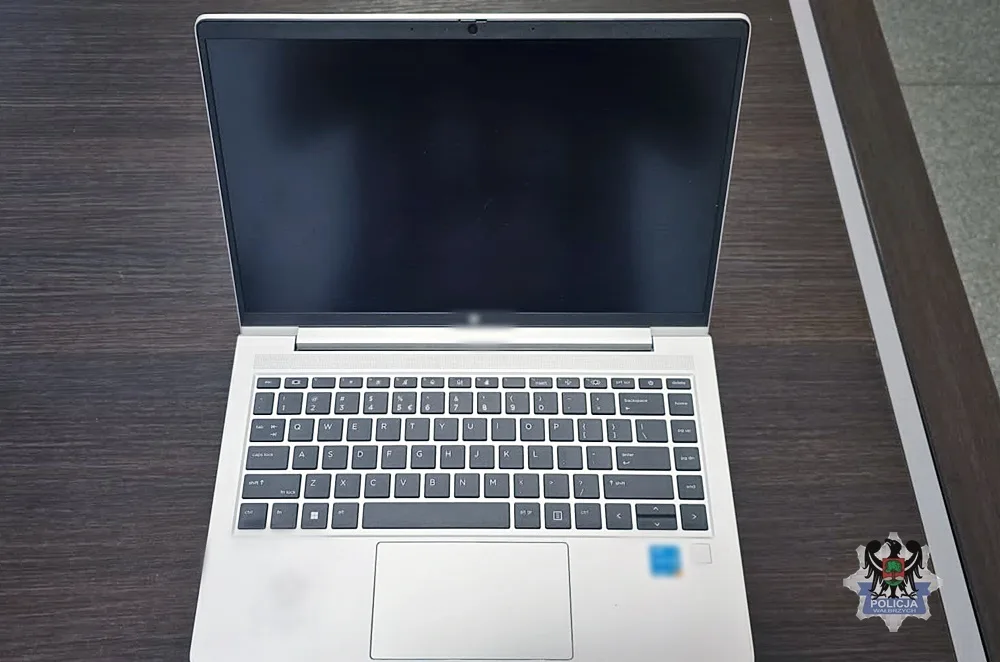 Zatrzymanie podejrzanego o kradzież laptopa przy Dworcu Miasto
