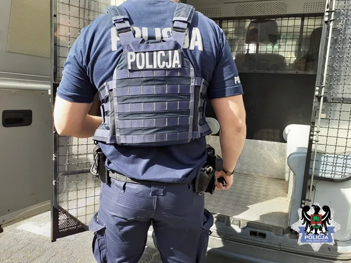 Wałbrzyscy policjanci zatrzymali trzy osoby poszukiwane